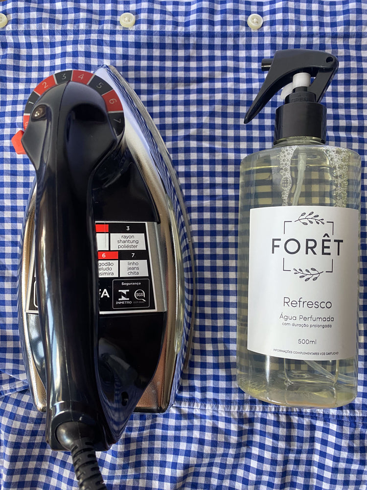 Água perfumada para roupas